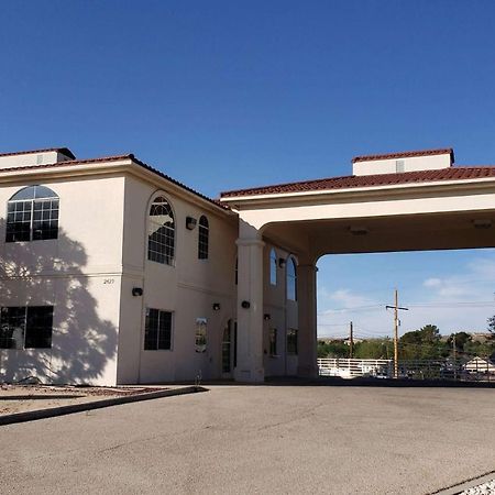 Travelodge By Wyndham Carlsbad Nm Екстер'єр фото