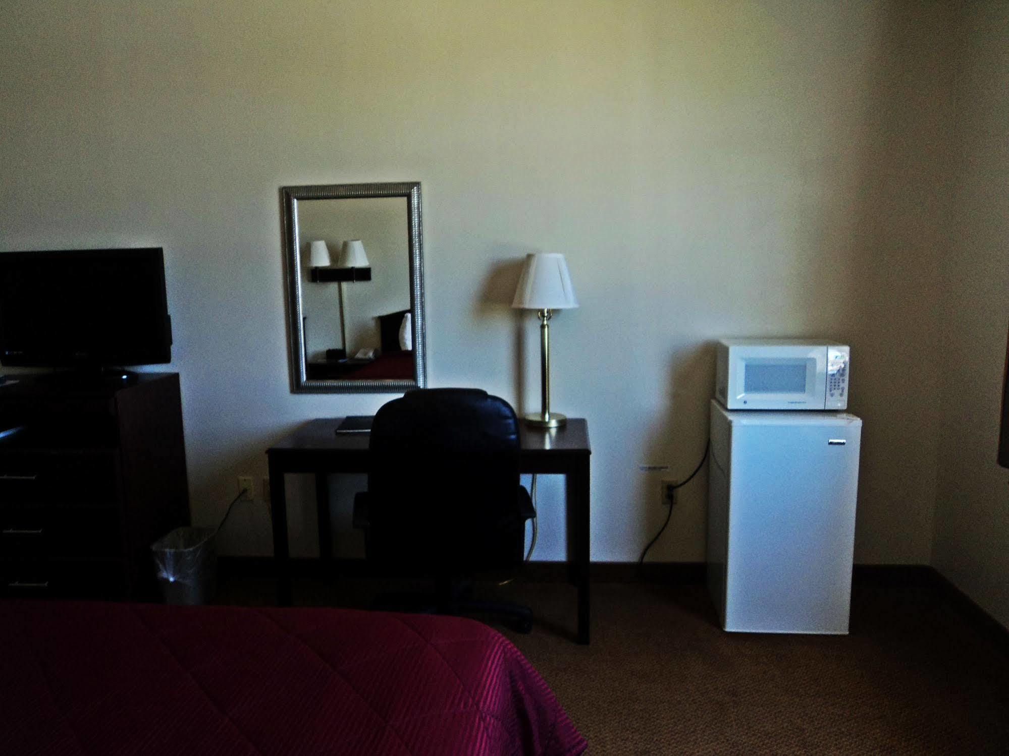 Travelodge By Wyndham Carlsbad Nm Екстер'єр фото