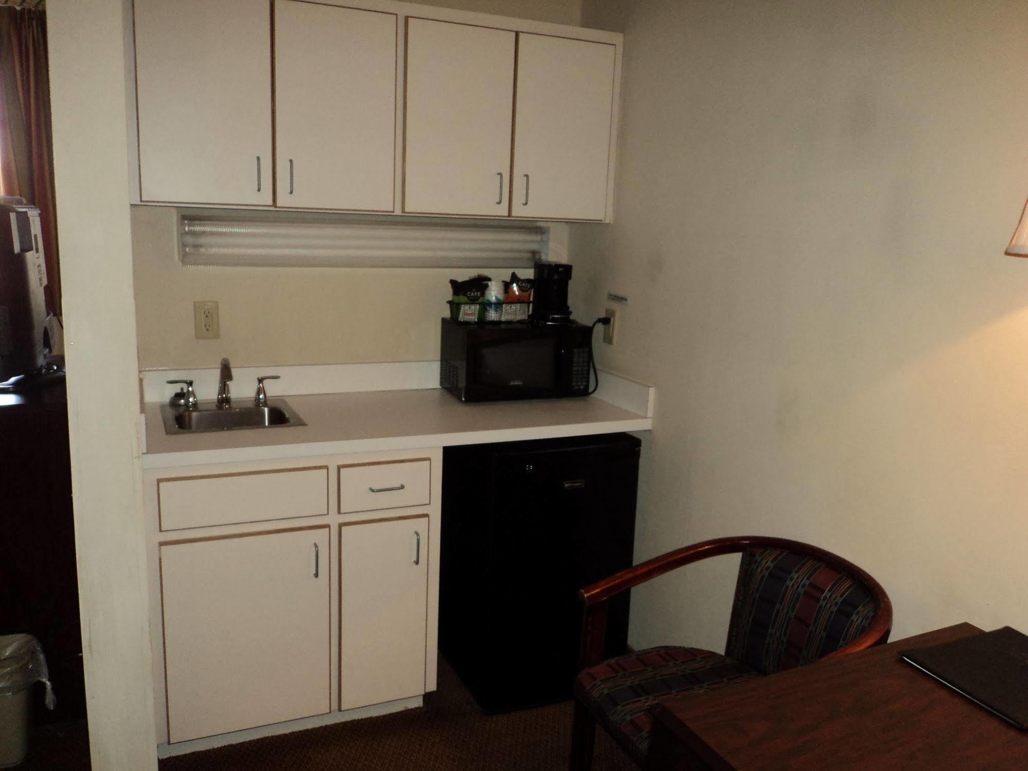 Travelodge By Wyndham Carlsbad Nm Екстер'єр фото